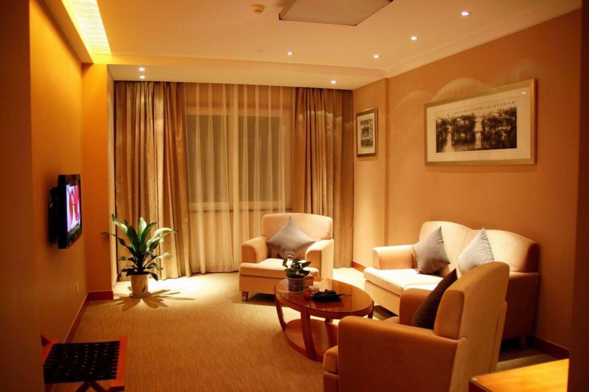 Oriental Hotel Tong Xiang Jiaxing Exterior foto